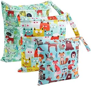 PFLYPF Bolsas de pañales con 3 bolsas húmedas, bolsas de almacenamiento reutilizables y bolsas húmedas lavables con cremallera para guardar pañales para niños pequeños (3 colores)