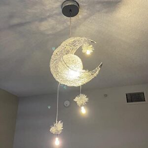 iDEGU Lámpara Colgante Diseño Luna y Estrellas Lámpara de Techo Moderno Plafón LED Techo con 5 Bombillas Lámpara Creativa para Dormitorio de Niños (Luz Blanca Cálida)